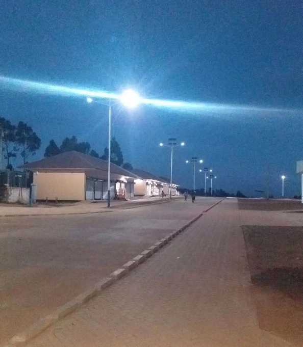 蛟河市非洲科特迪瓦太阳能路灯工程